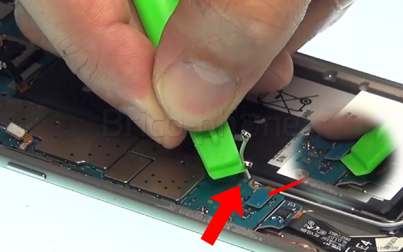 Changement de batterie sur Galaxy S7 Edge photo 4